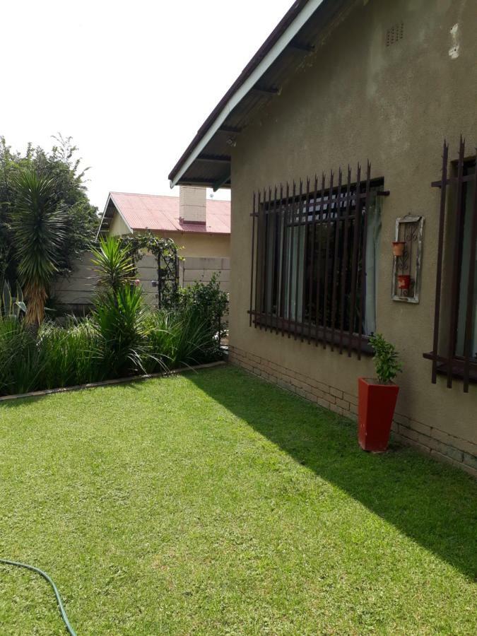 Lisane Accommodation Middelburg  Exterior photo